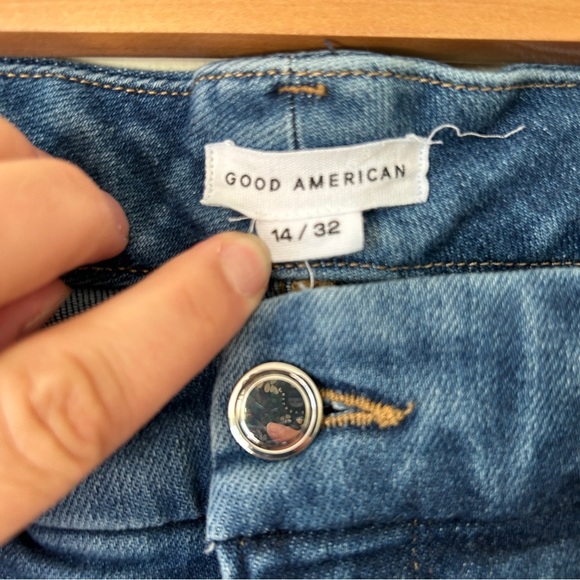 Good American Blue High Waist Flared Jeans Size 14 - Picture 2 of 4